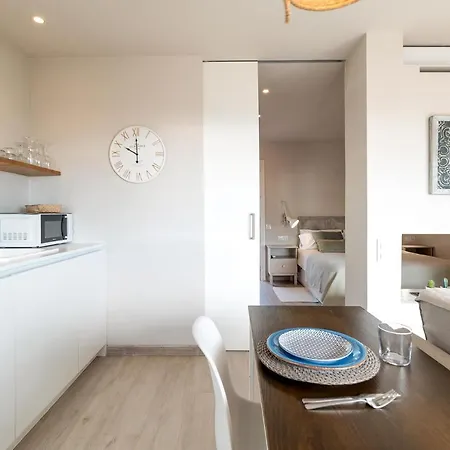 Ocean View Renovated *