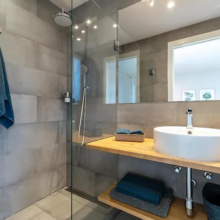 Apartment Ocean View Renovated Gava